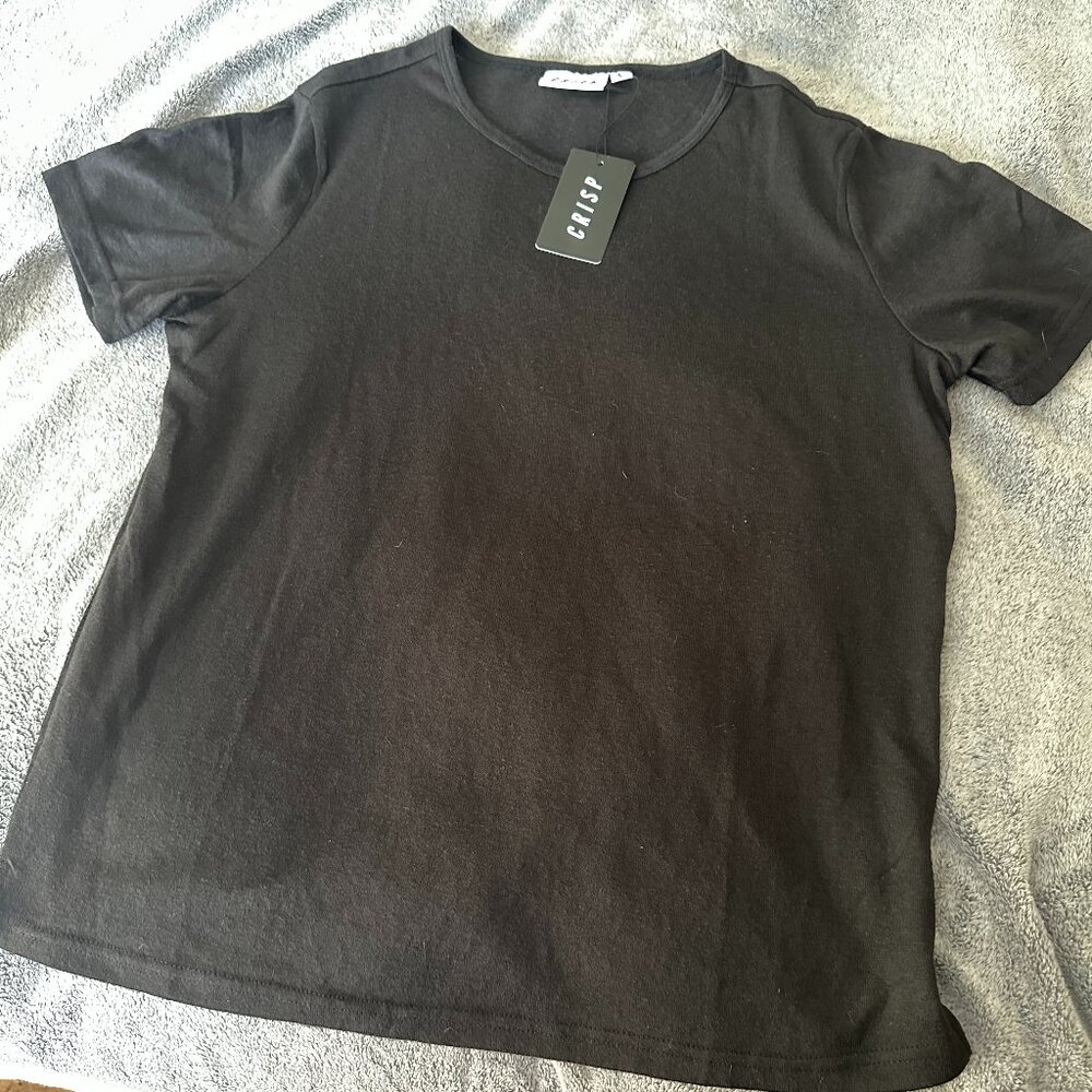 Crisp Short-Sheelve Tee